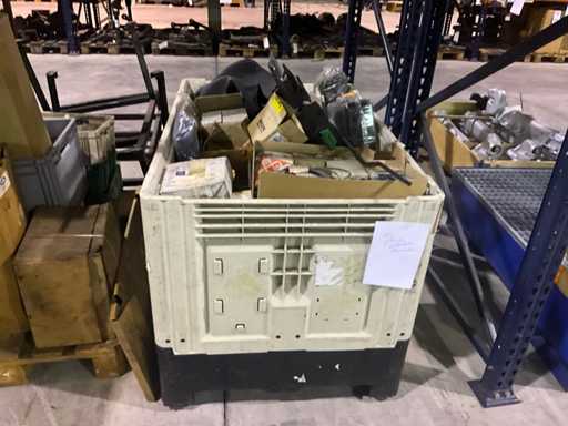 Partij Filters en onderdelen in opbergbox