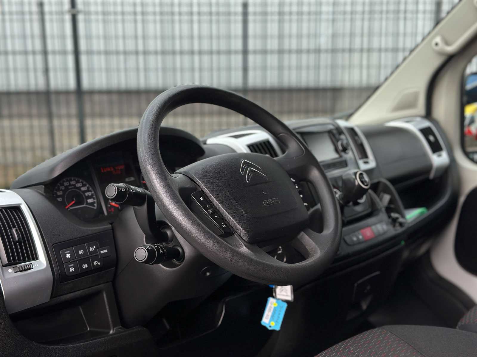 Citroen Jumper 30 2.2 HDI L1H1 Comfort 120pk 2019 (Origineel-NL + 1e Eigenaar), G-695-XG