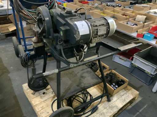 Georg Fischer Threading Machine