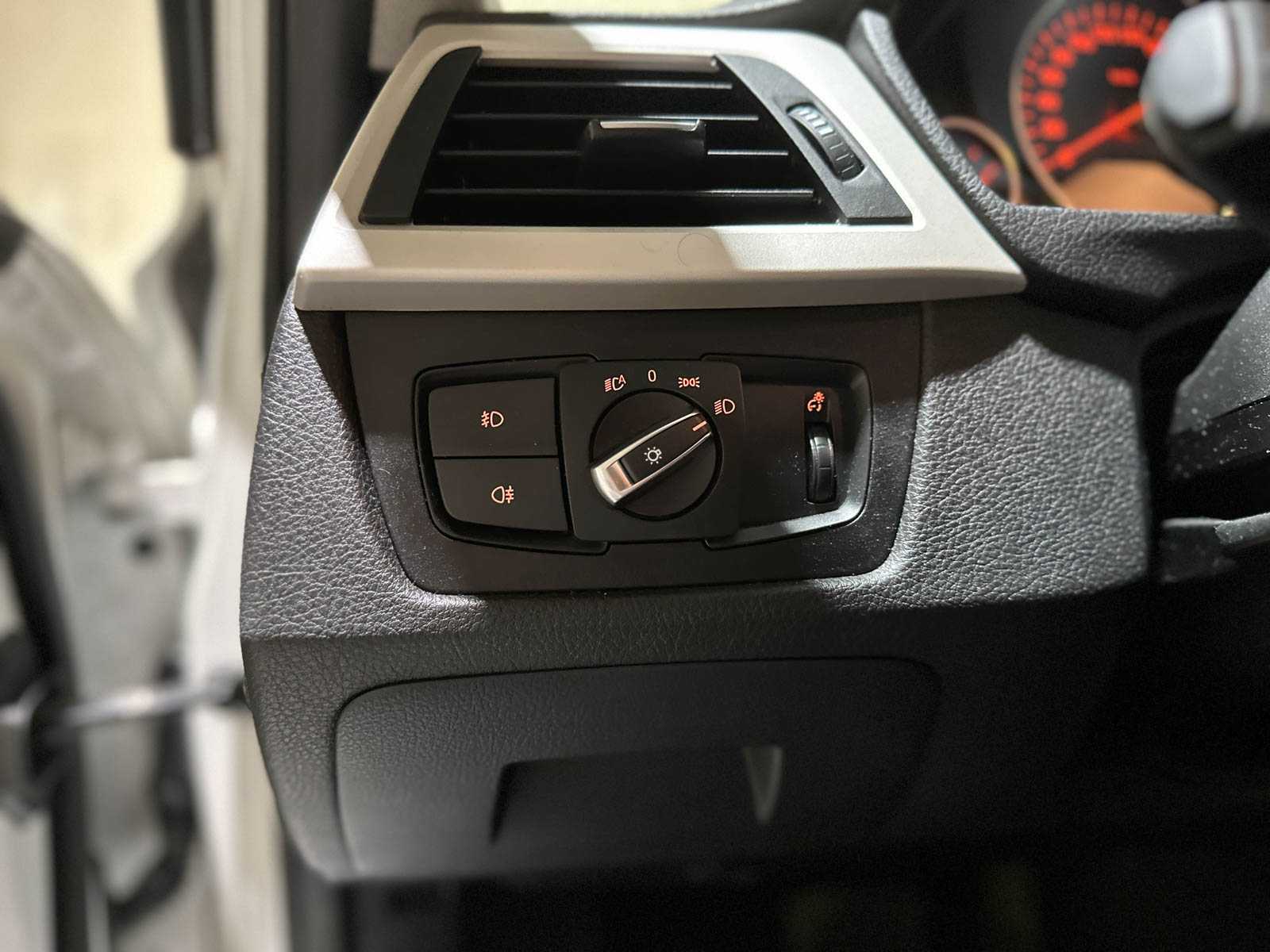 BMW 318i Corporate Lease Executive 3-serie 136pk 2018 (Origineel-NL), SB-204-F