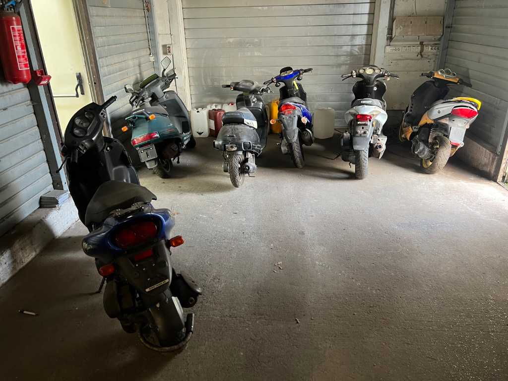 Lot 6 Scooters