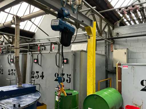 Palan à chaîne électrique - TRALIFT