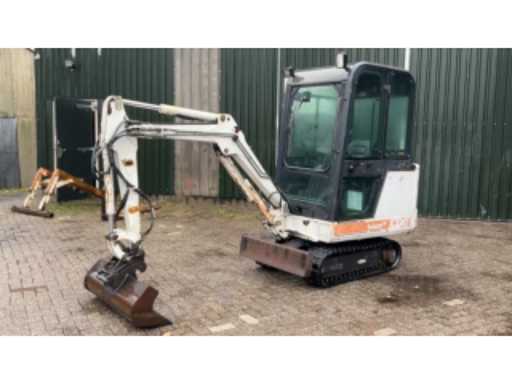 09a7dea7-7cb9-4f2a-977a-a346f25994d3.mp4