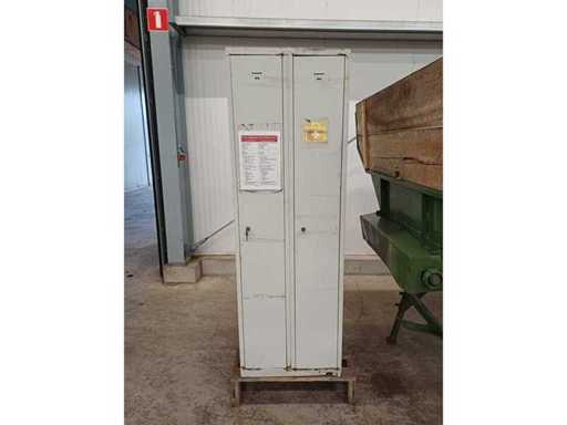 2 Door Locker