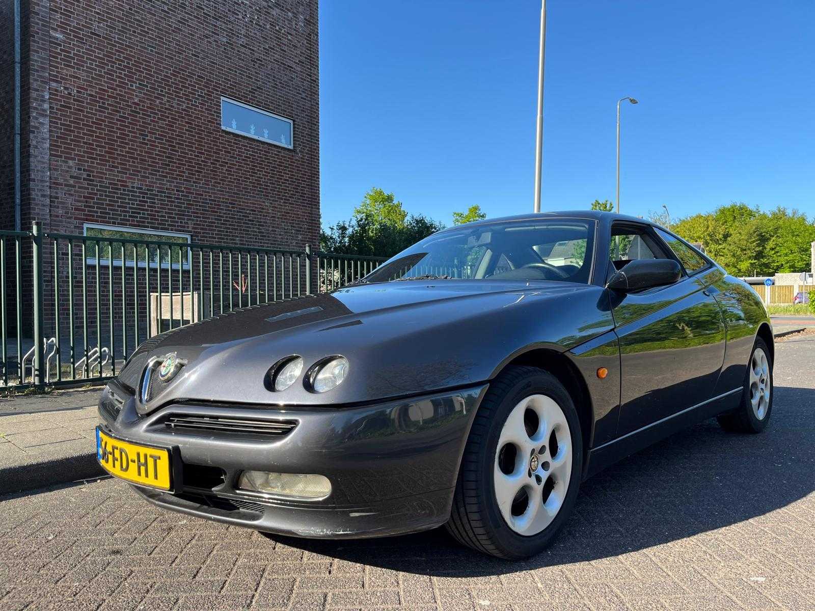 Alfa Romeo – 2000 – GTV – 2.0-16V T.Spark L – Passenger car