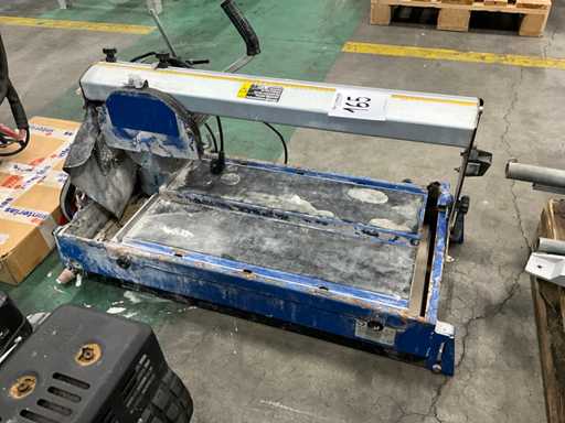 Mașină de ferăstrău pentru plăci Carat BUK265000 2006