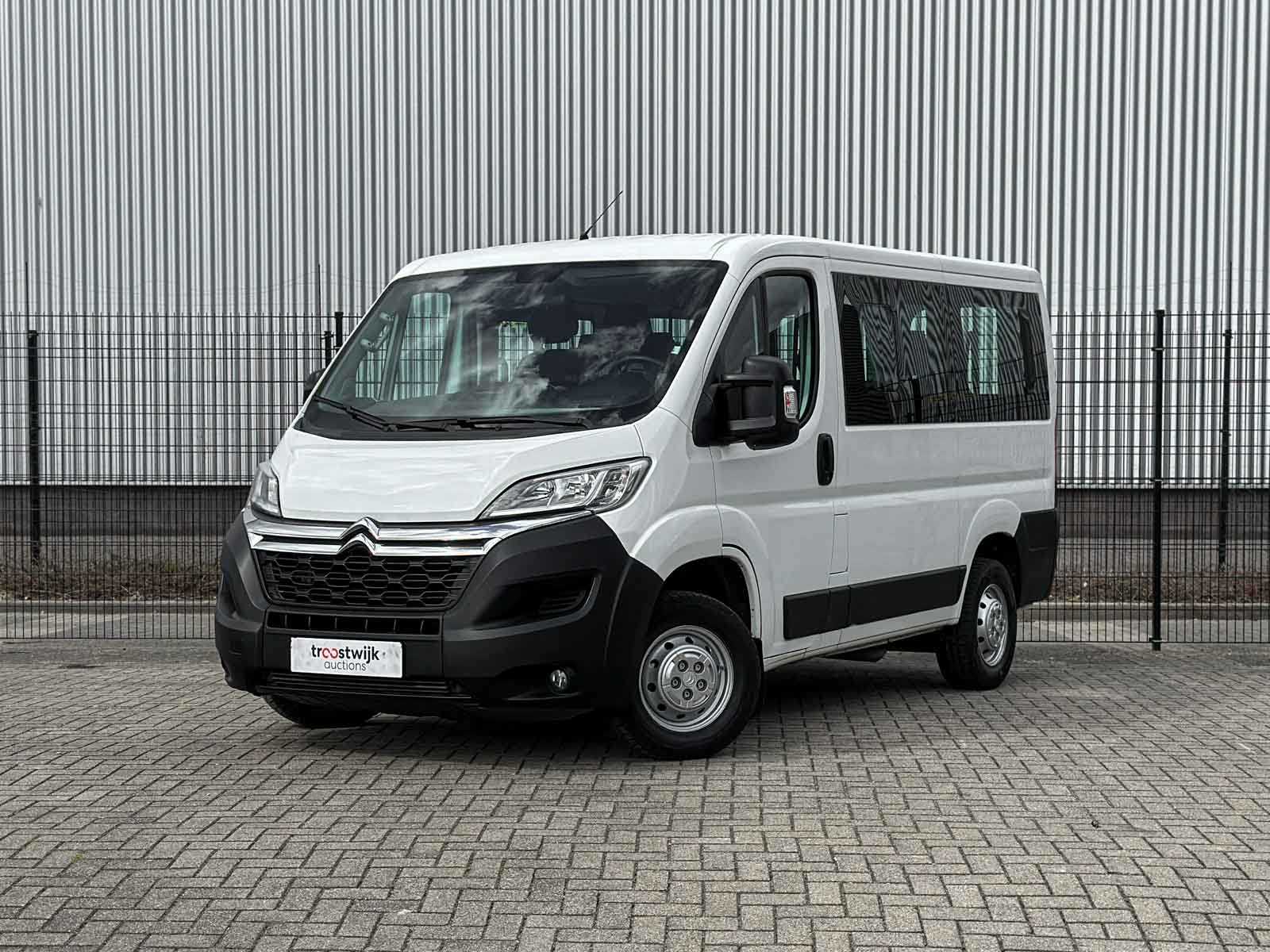 Personen- en bedrijfsauto's te Tiel