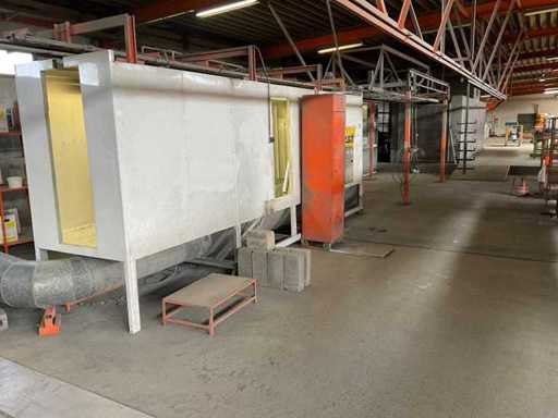 Vorbehandlungs- und Pulverbeschichtungsanlage