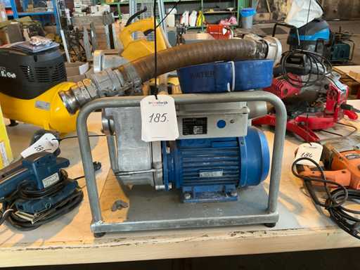 2003 Lamers W80 Water Pump