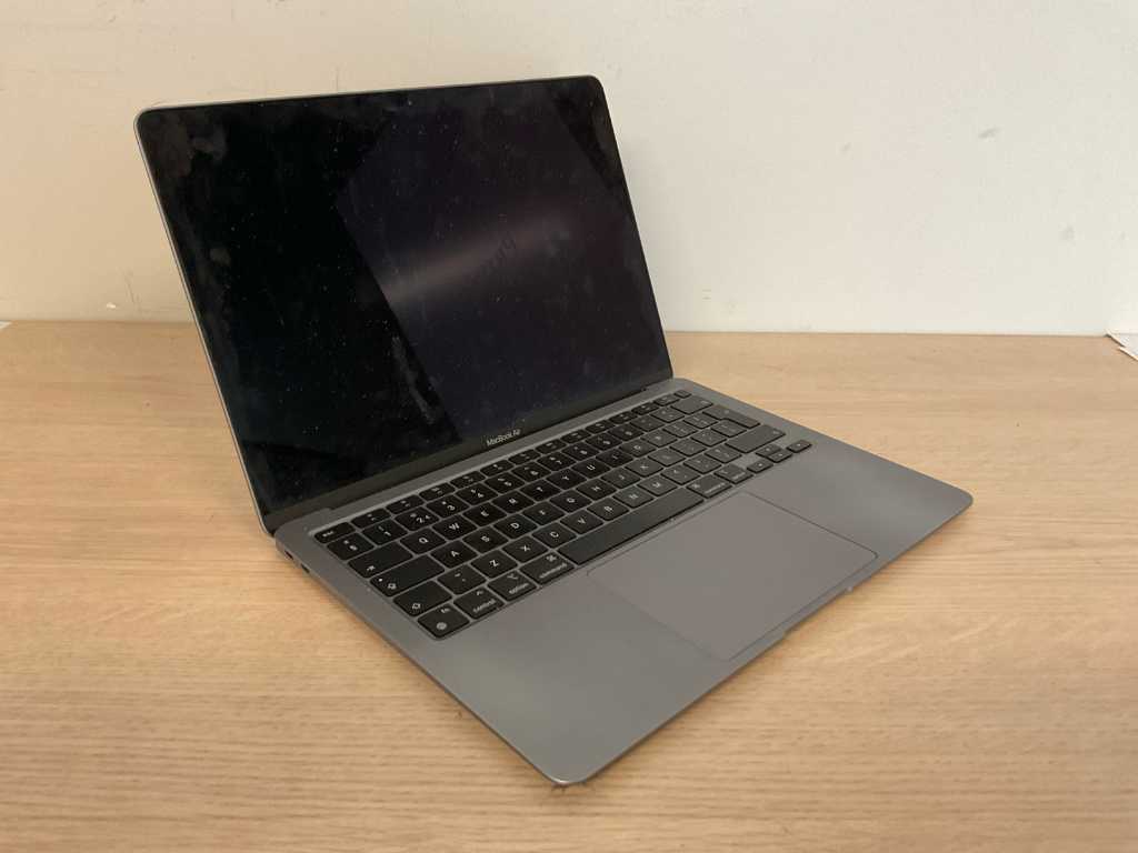 Apple MacBookAir10,1