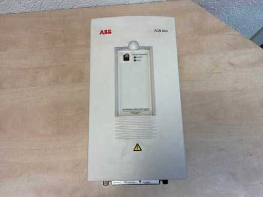 Convertor de frecvență ABB ACS 600