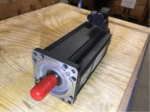 Servomotor