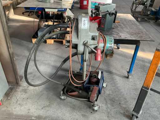 SUHNER ROTOVAR 35 Biax-Schleif- und Entgratmaschine