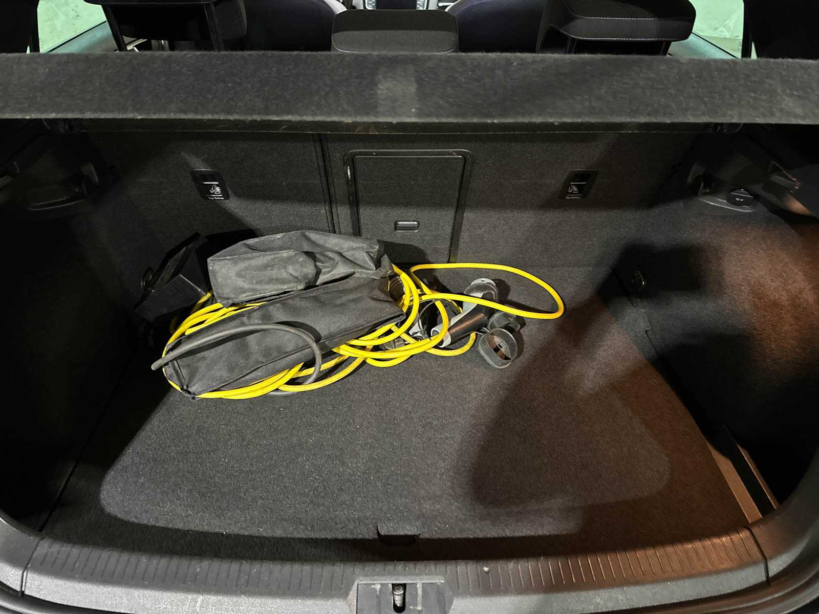 Volkswagen Golf GTE 1.4 TSI 204pk 2015 (Origineel-NL), 1-ZNB-51