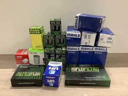 Vari filtri dell'aria (27x)