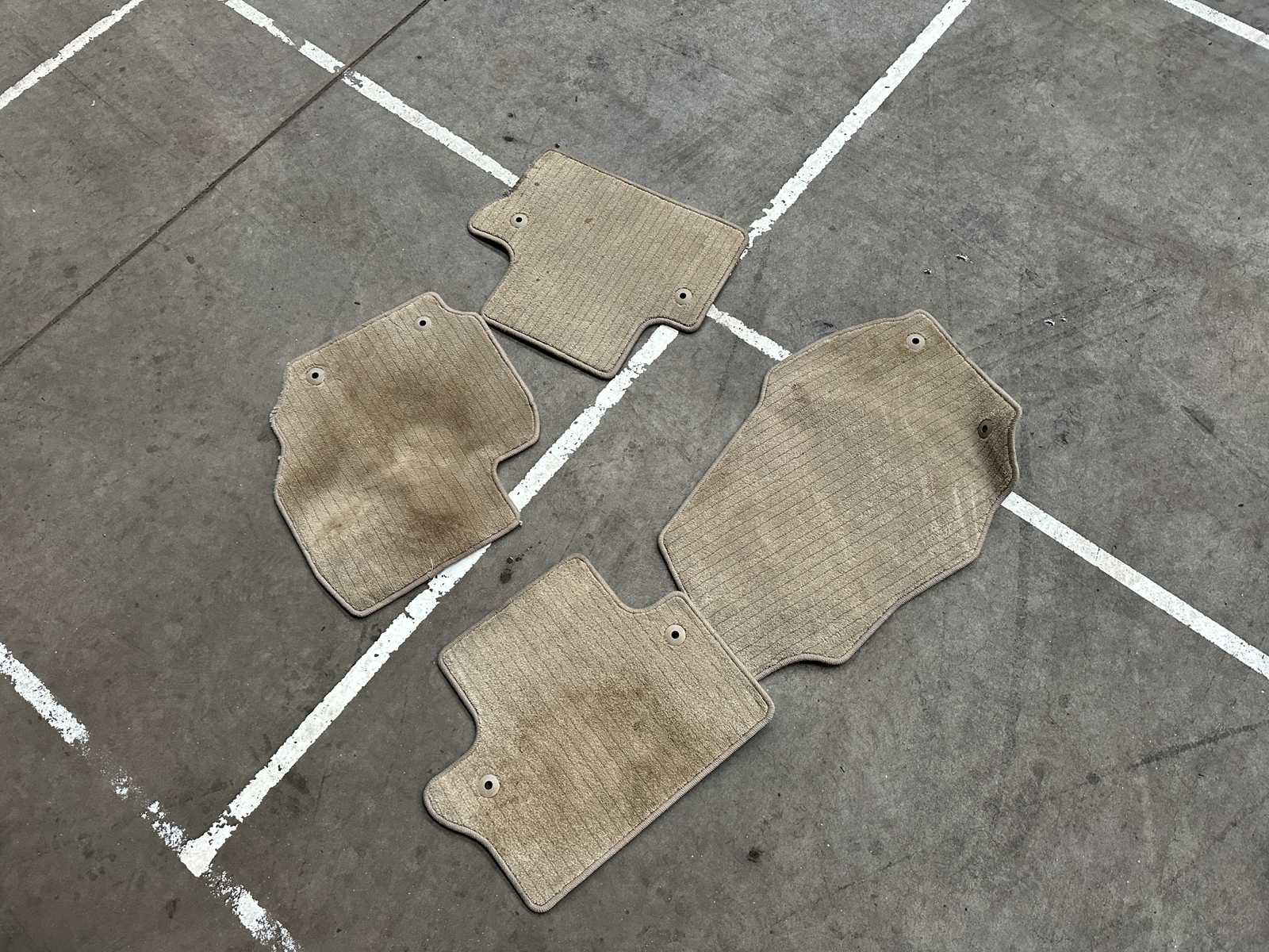 Volvo V70 1.6 T4 Lim. Edition 179PK 20011, 42-RRK-6