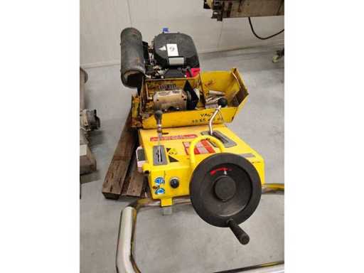 AIRTEC - ROTOMAL - Asphalt-/Betonfräsmaschine