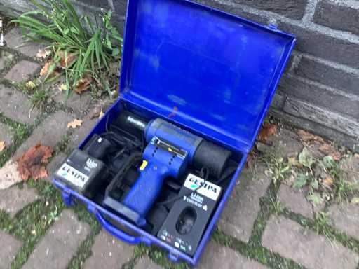 Szczypce do nitów Gesipa powerbird