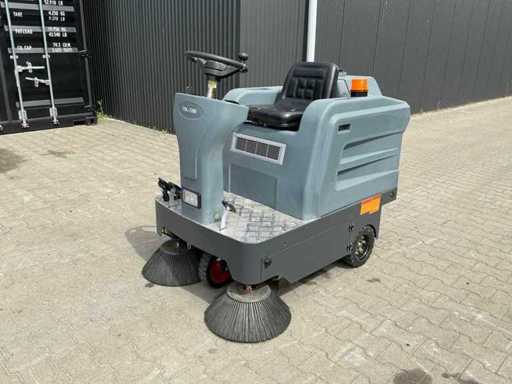 Starvox 1260 Măturător autopropulsat