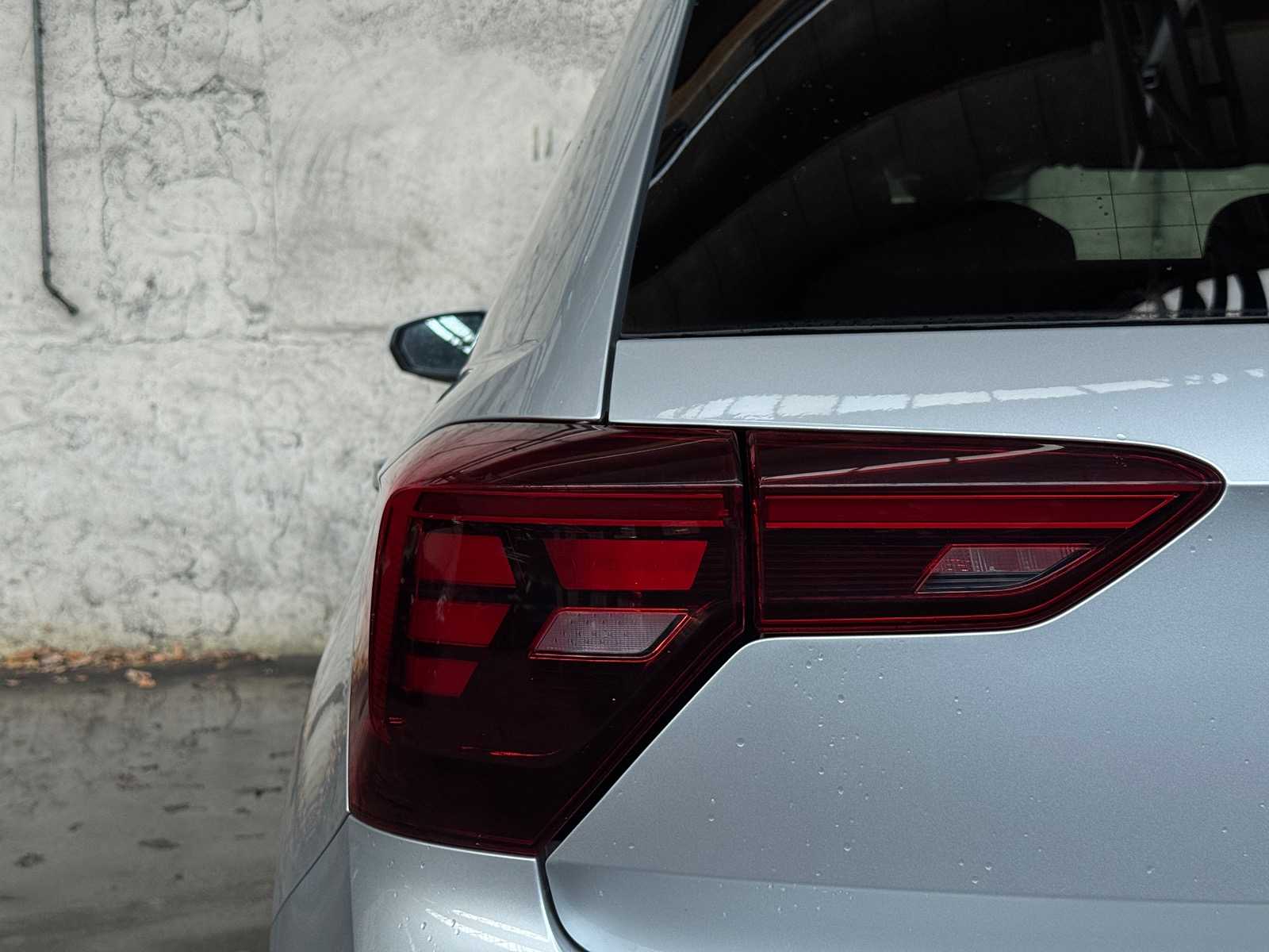 Volkswagen Polo 1.0 TSI Business 2022 -Automaat-, JLV-65-K