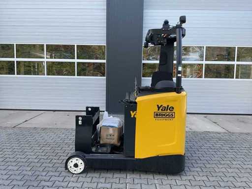 Yale MR16 Reach truck inclusief mast ongebruikt