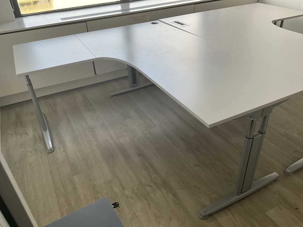 Corner desk 200x160 with cable grommet