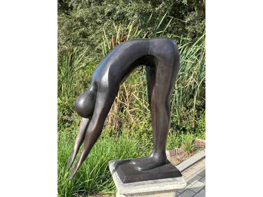 Sculptur? de scafandru din bronz