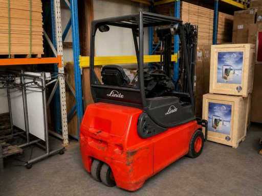 Linde E16-02 Gabelstapler