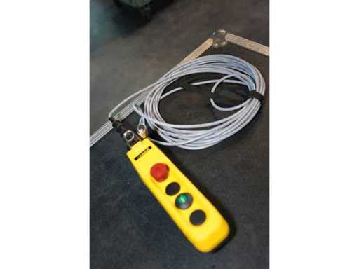 CABLE REMOTE FOR ADVANCED CONTROLLERS
