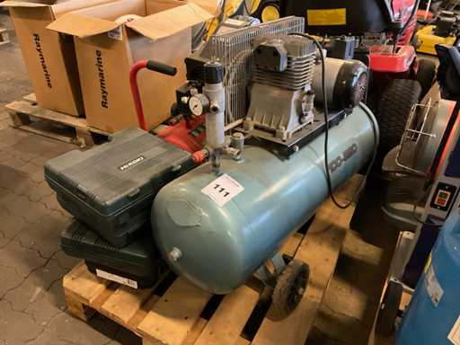 Luchtcompressor (2x)