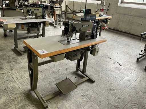 Brother LT2 B842 903 2-naalds naaimachine