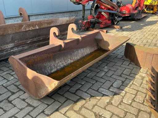 Seau de tranché à changement rapide