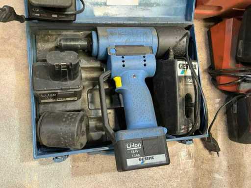 Gesipa AccuBird Accu- rivet gun