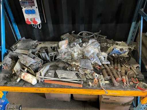 Diverse onderdelen voor Volvo ECR25D