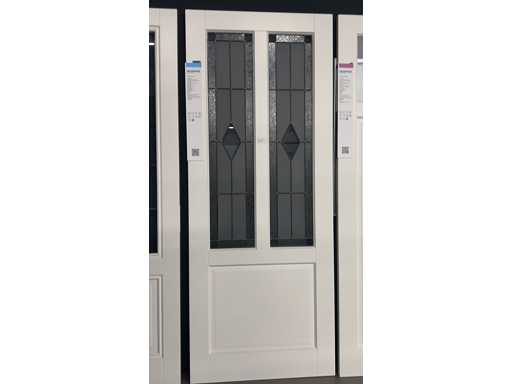 U?a interioar? cu accent Skantrae