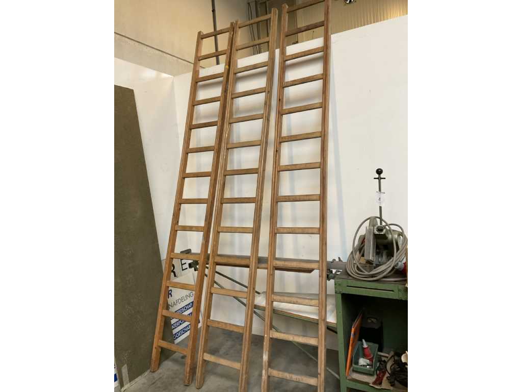 Houten ladders (3x)