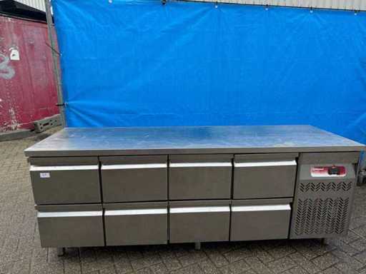 Diamond 8-Drawer Cooling Workbench