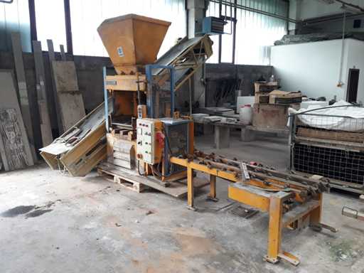 AGIP  Concrete slab machine