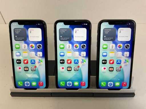 Apple iPhone 11 - 64GB - Black (3x)