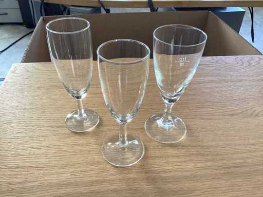 Copa de champán 0,1, 15x, 3 tipos de copas, lote mixto