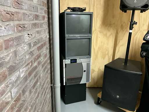 BarcoNet ADVM20 CRT-Monitor (2x)