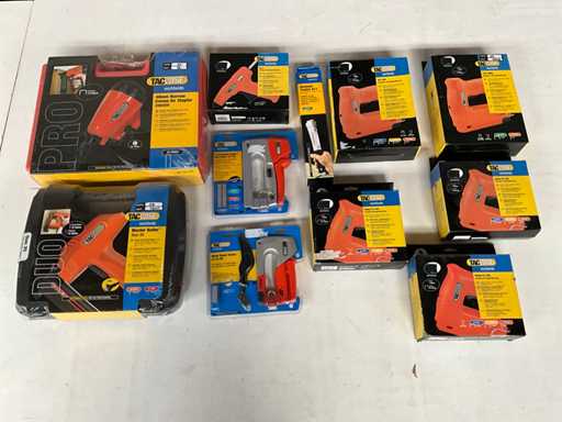 Ró?ne zszywacze Tacwise