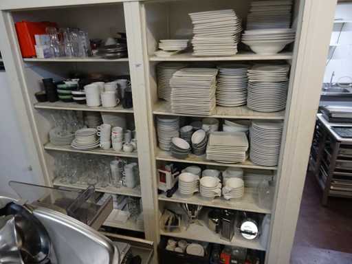 Partij servies en glaswerk