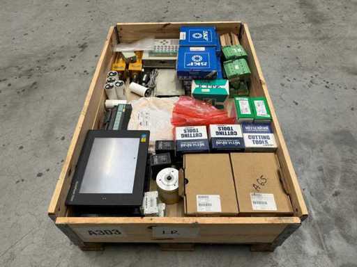 HMI, Siemens, SKF, Schneider & Mitsubishi - Electronics