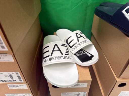 Emporio ARMANI Slippers