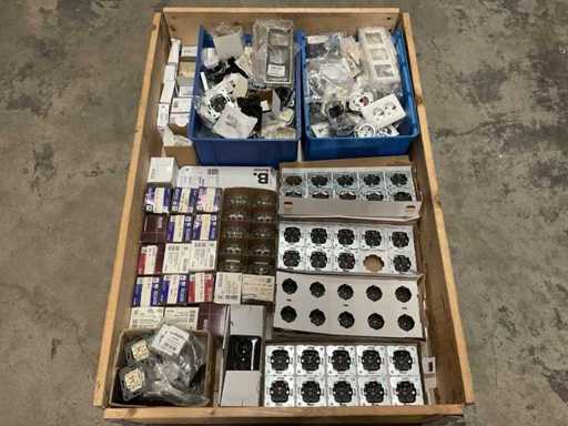Batch of installation material