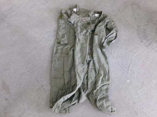 Costum de zbor antiat, ignifug, defect (R10) (7x)