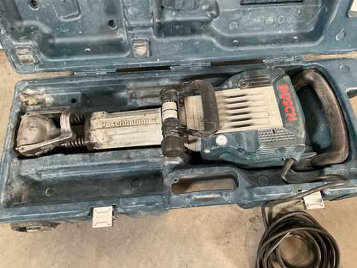 2017 Bosch GSH 16-28 E 18217 - Wyłącznik - 18kg - - HEX-28