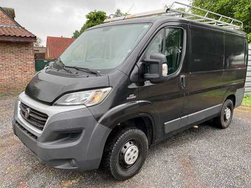 Fiat Ducato 2.3 Multijet Veicolo Commerciale - 3 per per - aria condizionata - rotaie sul tetto