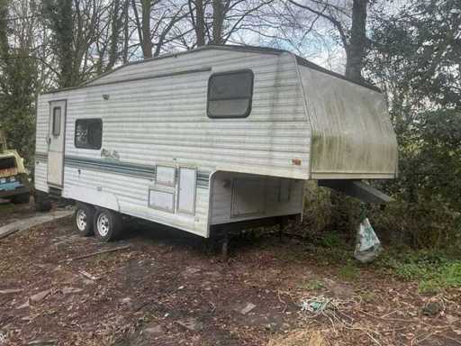 Caravana Sălbatică